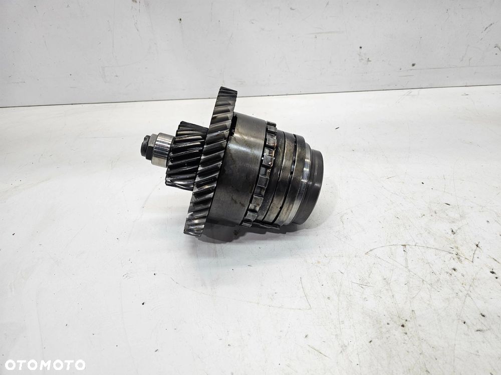 MECHANIZM RÓŻNICOWY SKRZYNI DSG DQ 200 JC7 **3** - 1