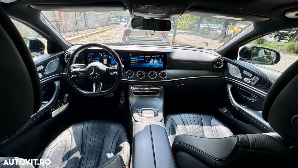Mercedes-Benz CLS 400 d 4MATIC 9G-TRONIC AMG Line - 7