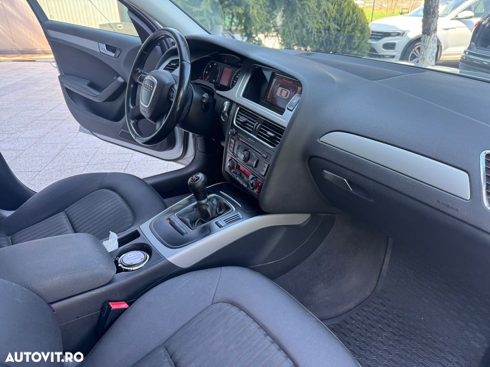 Audi A4 2.0 TDI DPF Ambiente - 21