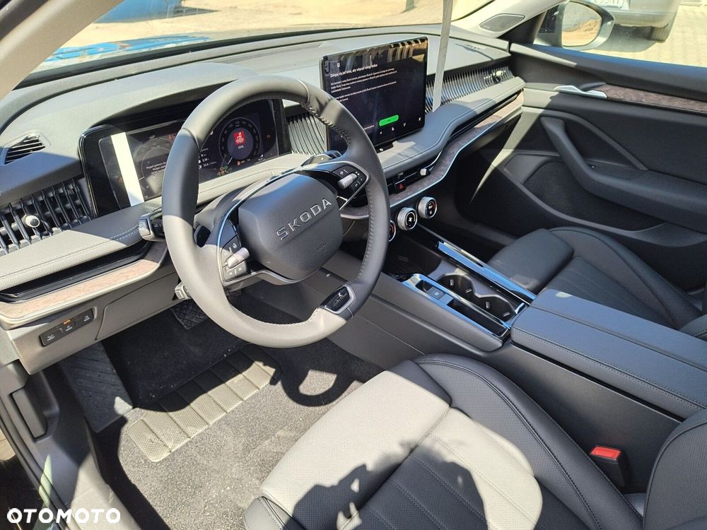 Skoda Superb 2.0 TDI SCR 4x4 L&K DSG - 12