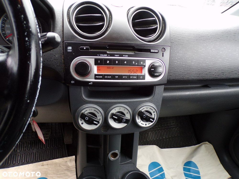 Mitsubishi Colt - 20