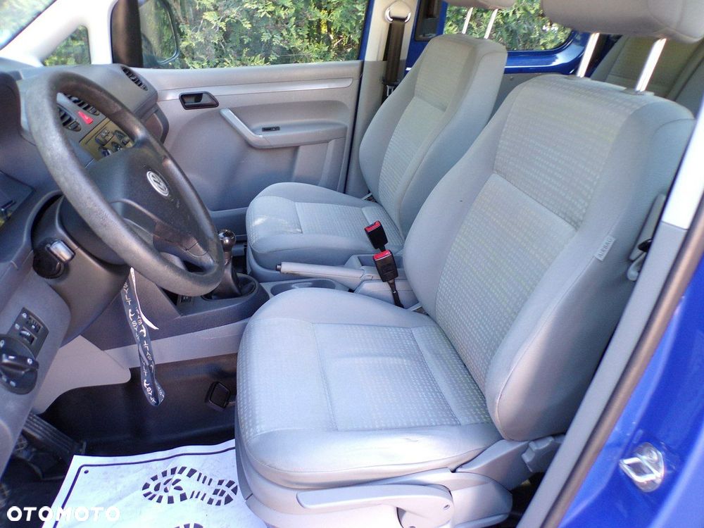 Volkswagen Caddy - 26