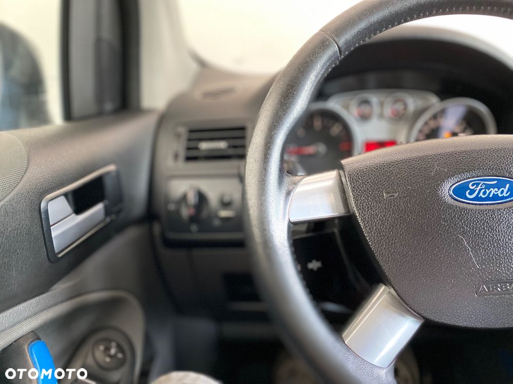 Ford Kuga 2.0 TDCi Trend - 22