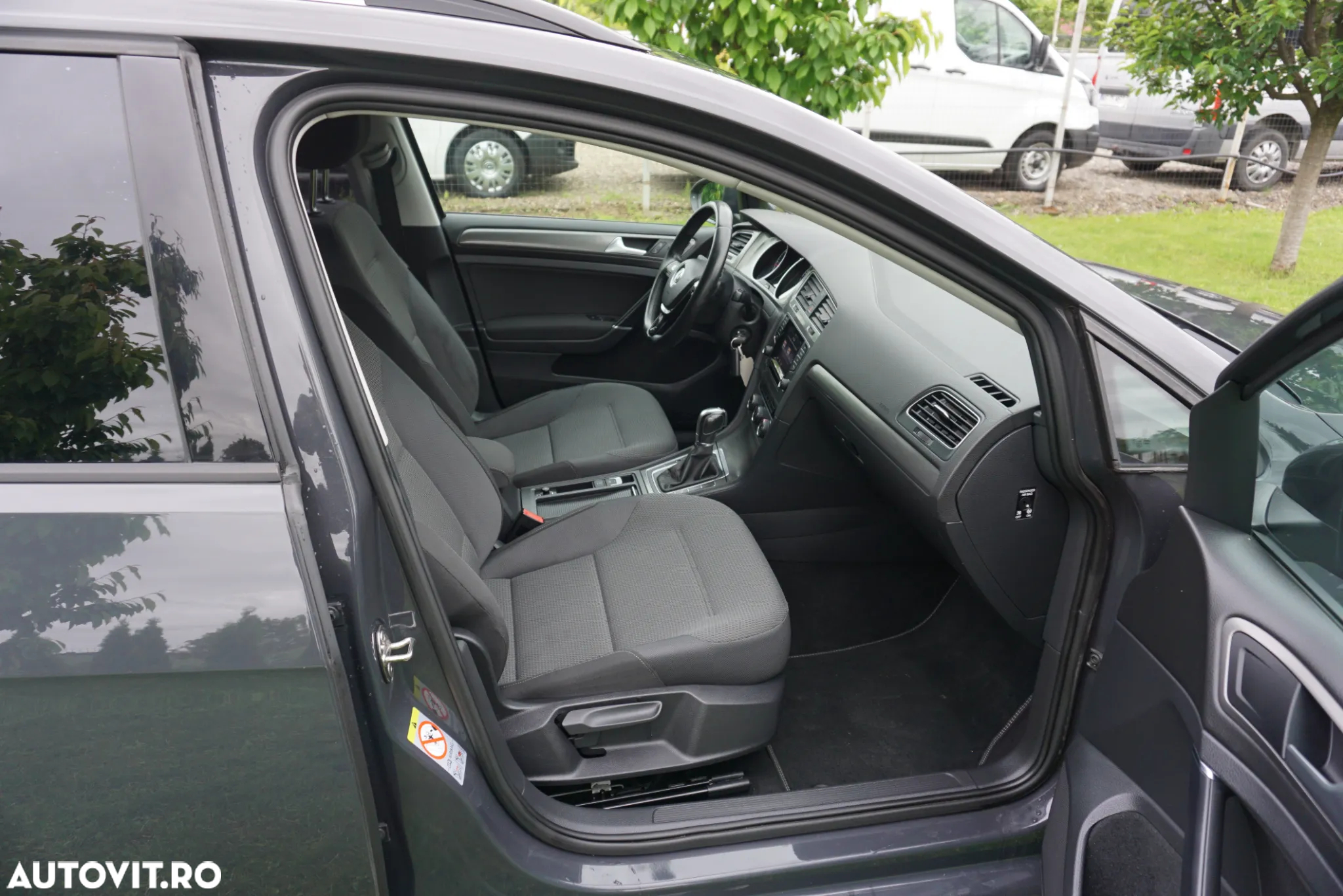 Volkswagen Golf 1.6 TDI BlueMotion Technology DPF Highline DSG - 10