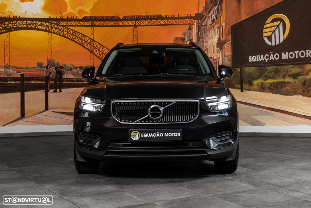 Volvo XC 40 2.0 D3 Momentum Core - 2