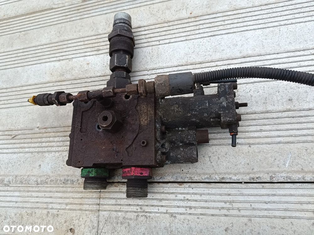 Przystawka PTO Kerax Skrzynia  B18 Pompa wywrot kiper - 4