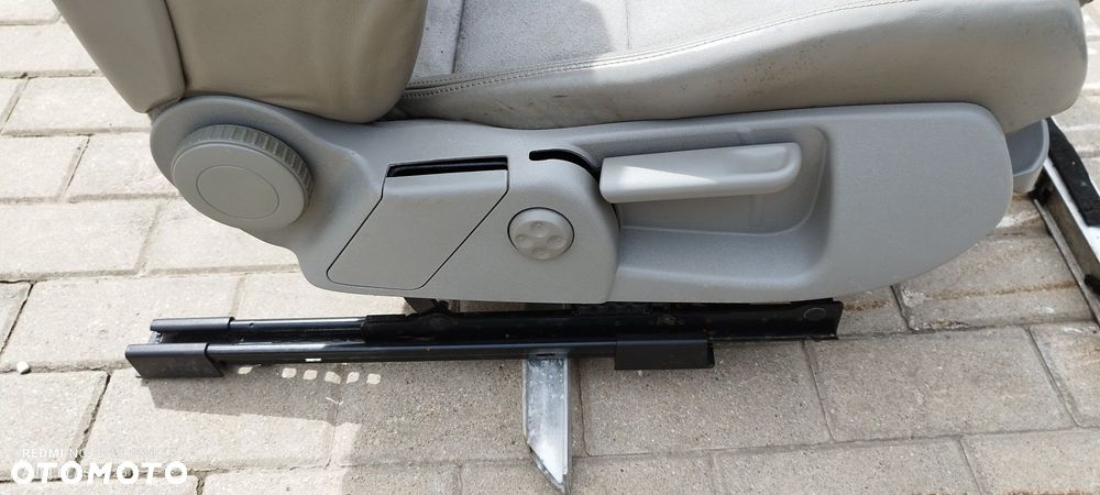 Fotel Fotele Zestaw ALKANTARA Kubełki Grzane Audi A6 C6 2.4 B Sedan 2004 rok Części Blask Gołdap - 9