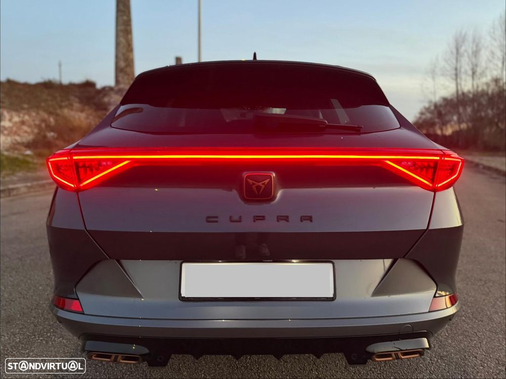 Cupra Formentor 1.4 e-Hybrid DSG VZ - 2