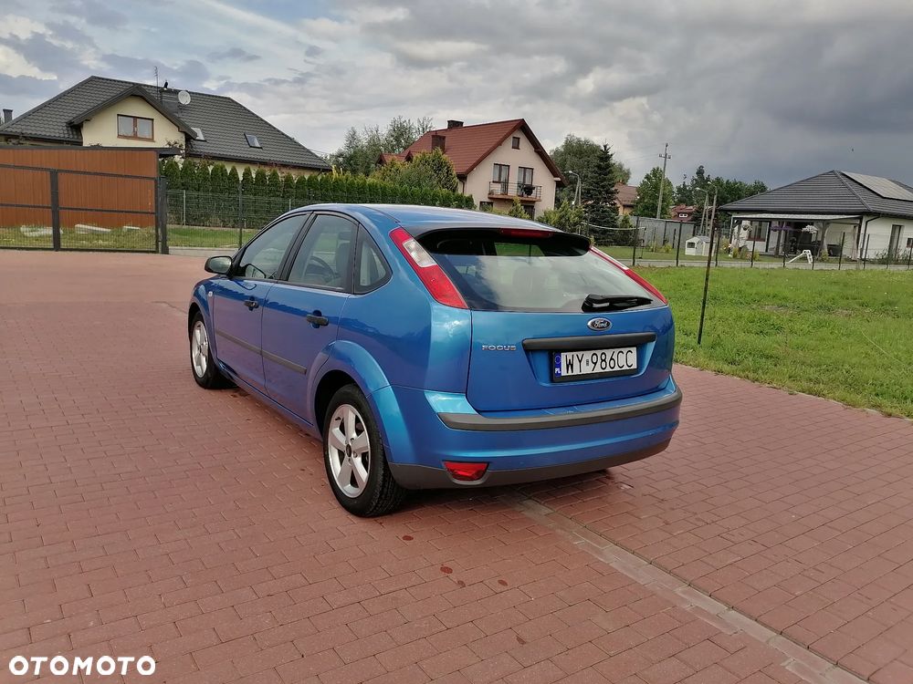 Ford Focus 1.8 Style - 5
