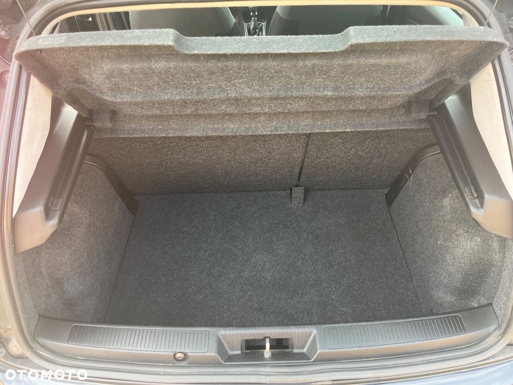 Fiat Grande Punto 1.4 8V - 17