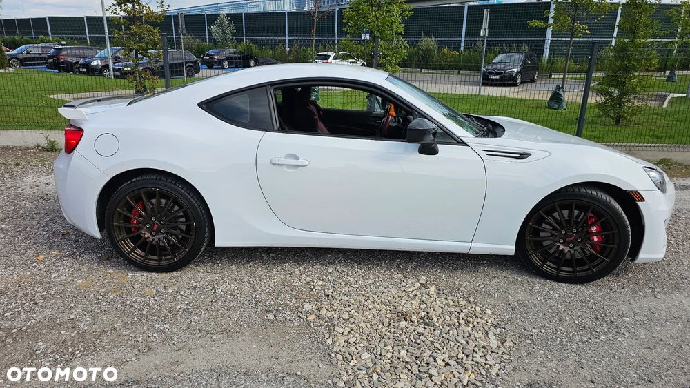 Subaru BRZ 2.0i TSE - 10