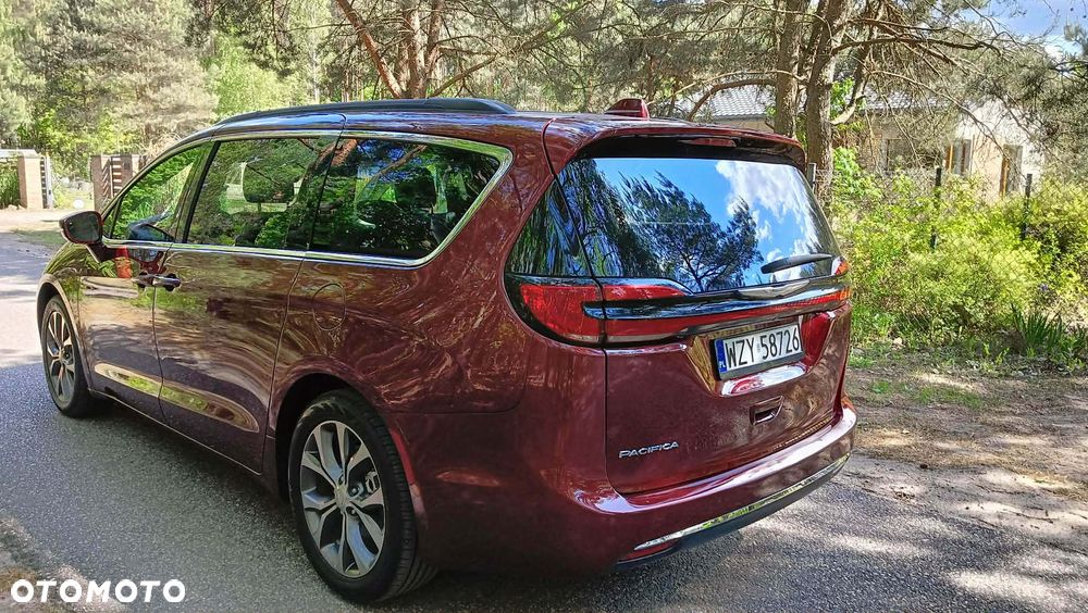 Chrysler Pacifica - 6