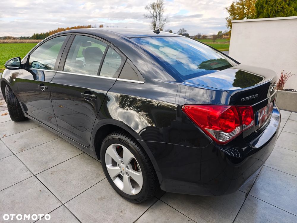 Chevrolet Cruze ver-2-0-d-lt - 6