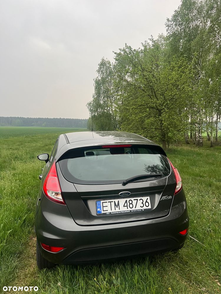 Ford Fiesta 1.0 Celebration - 11