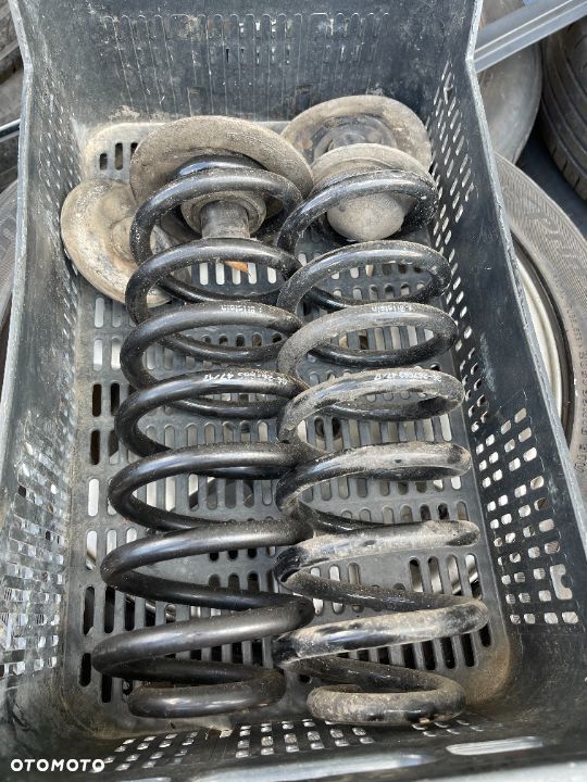 Sprężyny zawieszenia tylne komplet Bilstein Bmw e39 kombi jak nowe