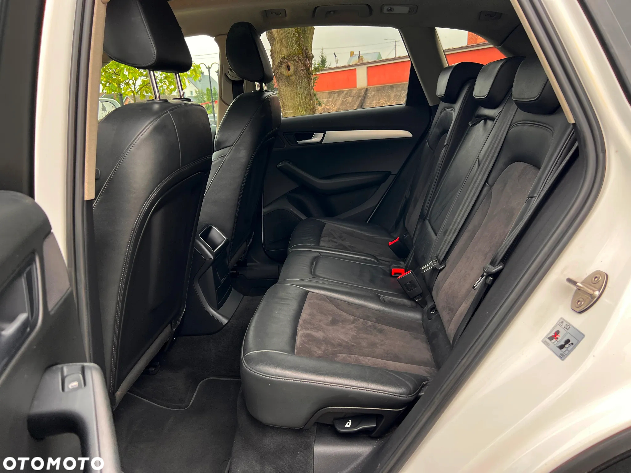 Audi Q5 2.0 TDI quattro Stronic - 8