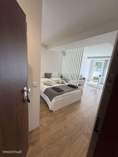 Apartamento T0 no centro de Braga. Como novo e completamente mobilado. - Grande imagem: 2/8