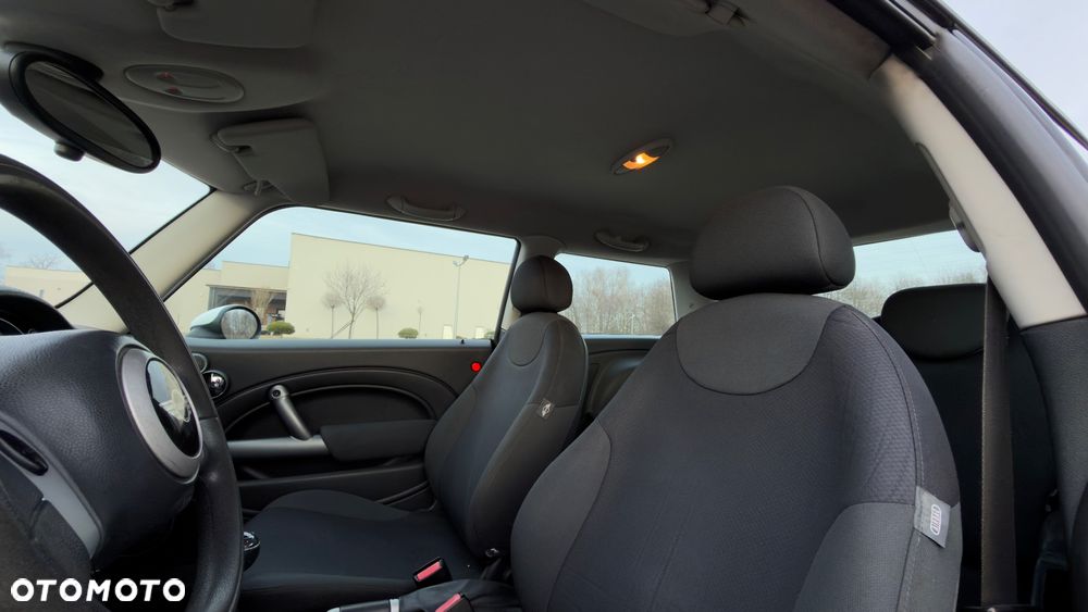 MINI Cooper Sidewalk - 22