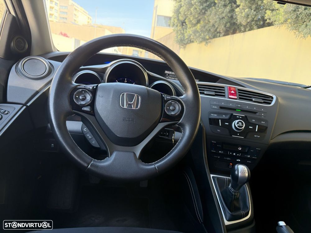 Honda Civic Tourer 1.6 i-DTEC Sport - 24