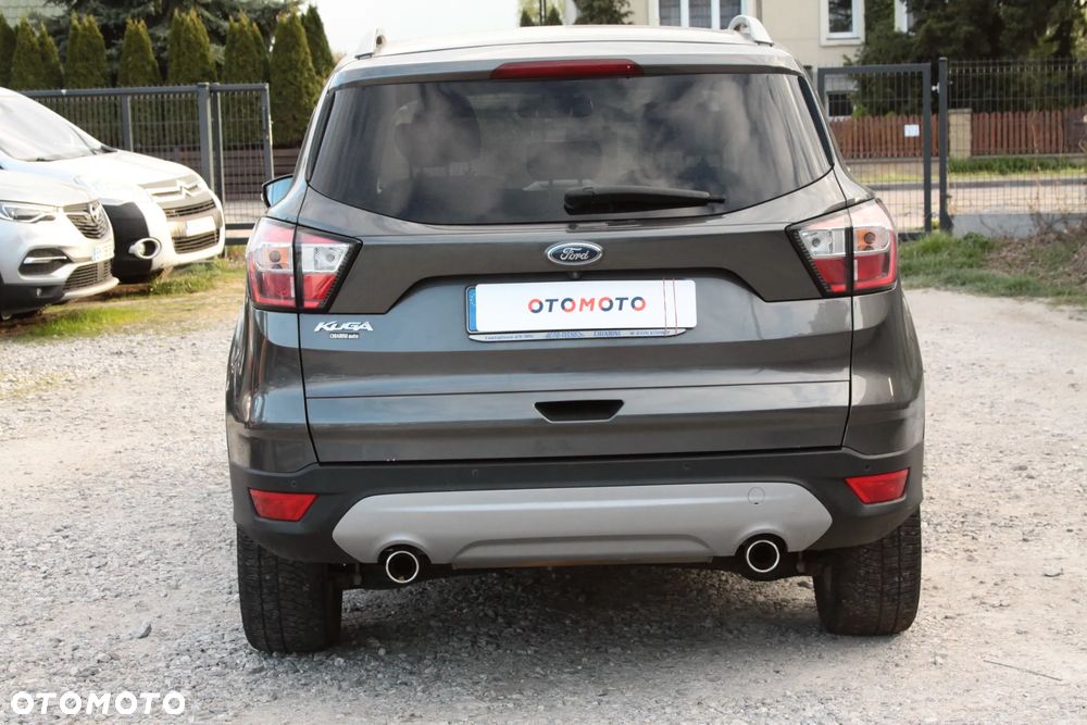Ford Kuga 2.0 TDCi 4x4 Titanium - 10
