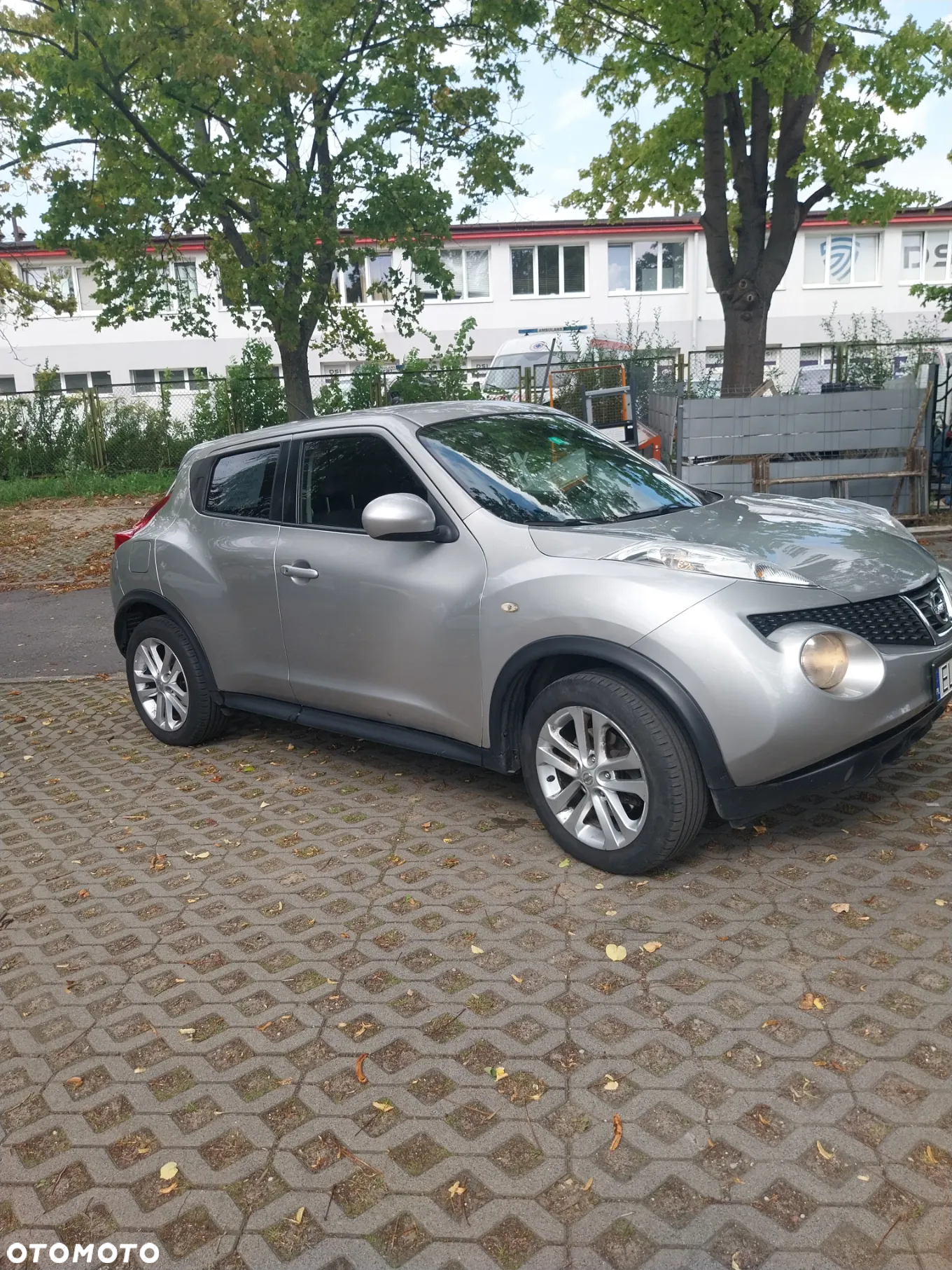 Nissan Juke 1.6 DIG-T ALL-MODE 4x4i Xtronic Tekna - 3