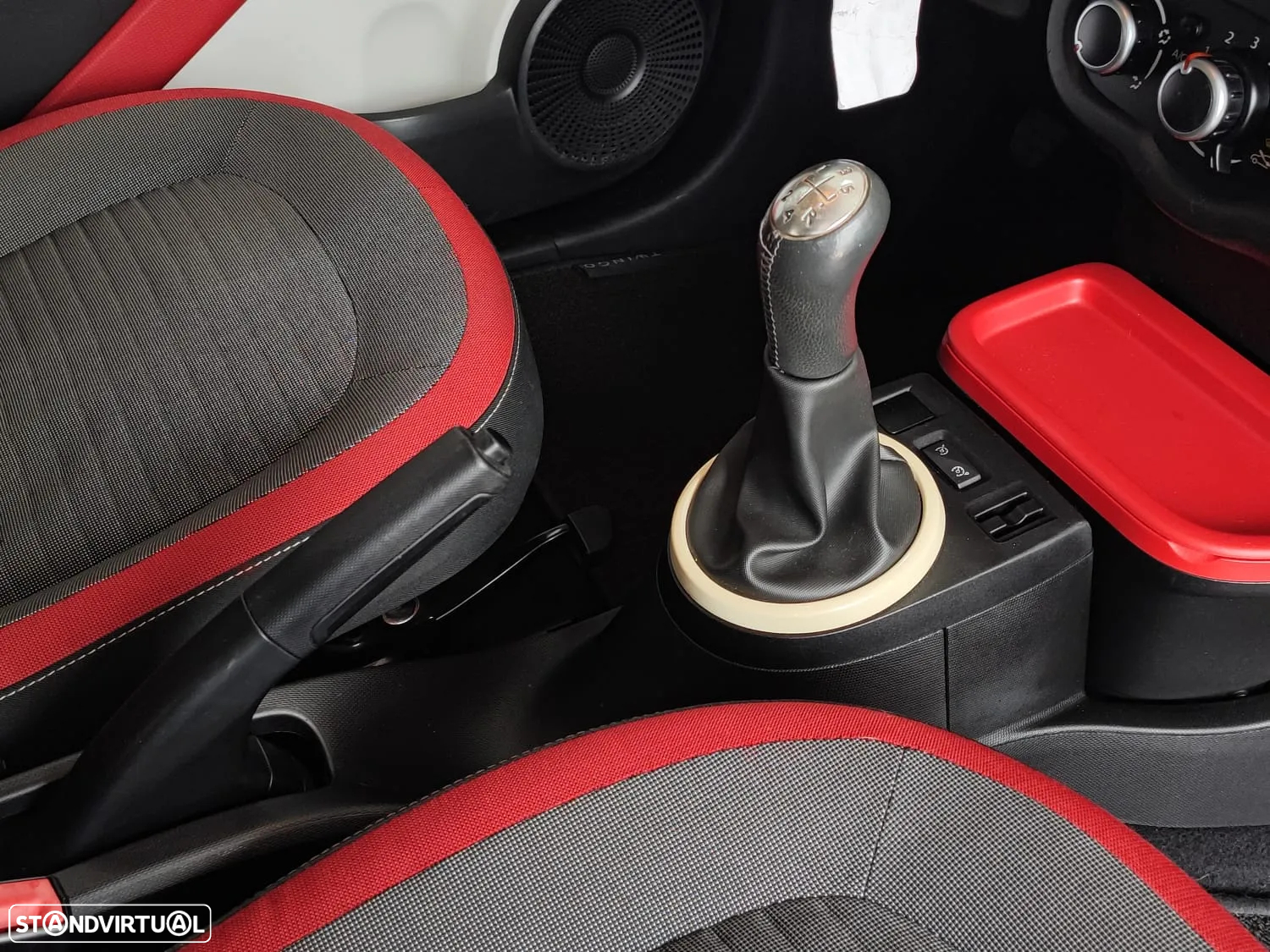 Renault Twingo 1.0 SCe Dynamique - 28