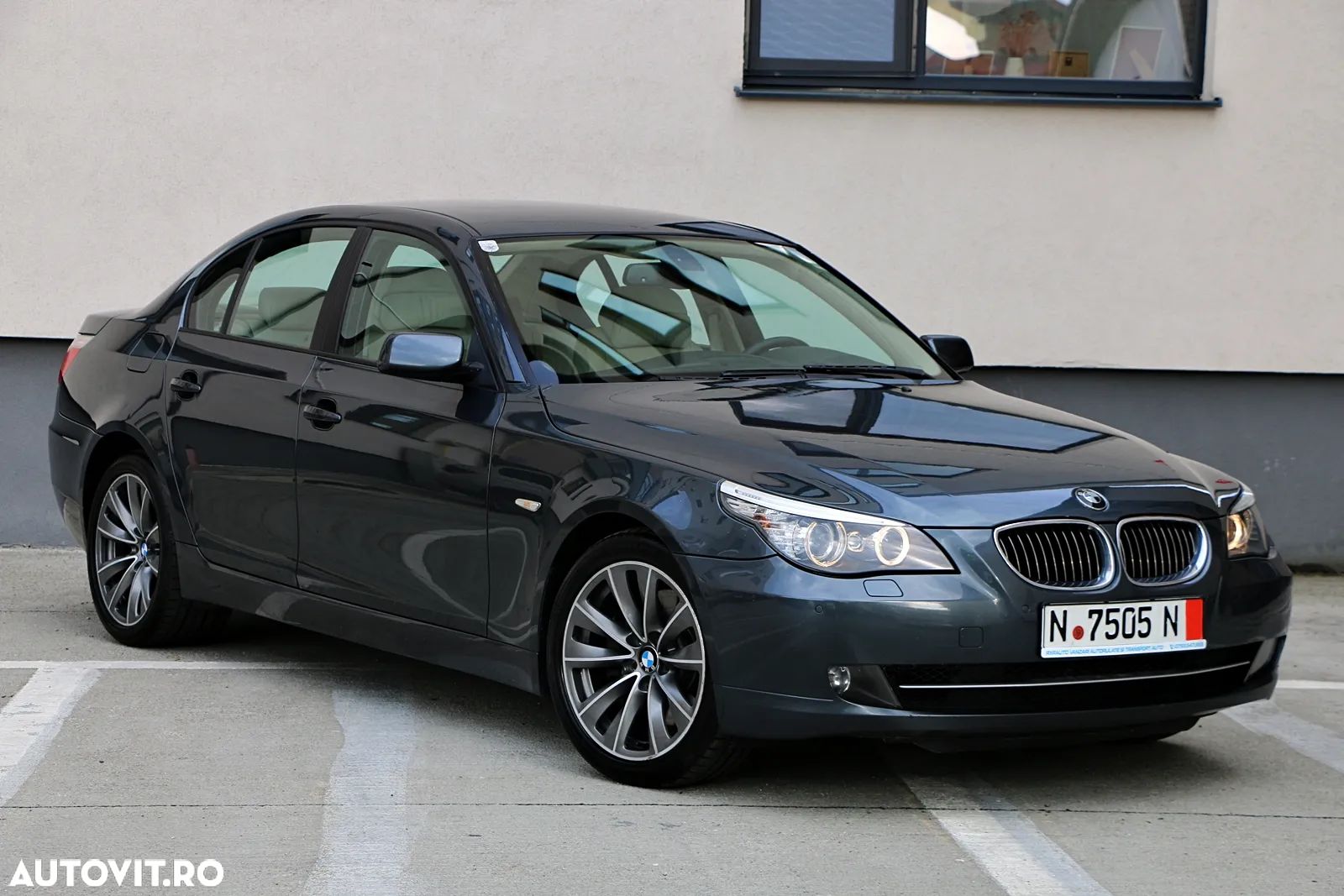 BMW Seria 5 - 1