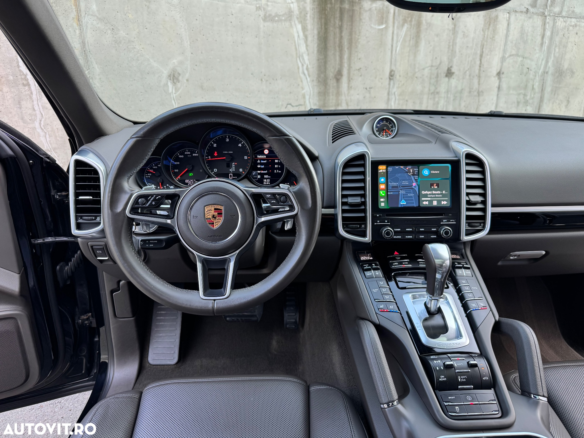 Porsche Cayenne Diesel Platinum Edition - 6