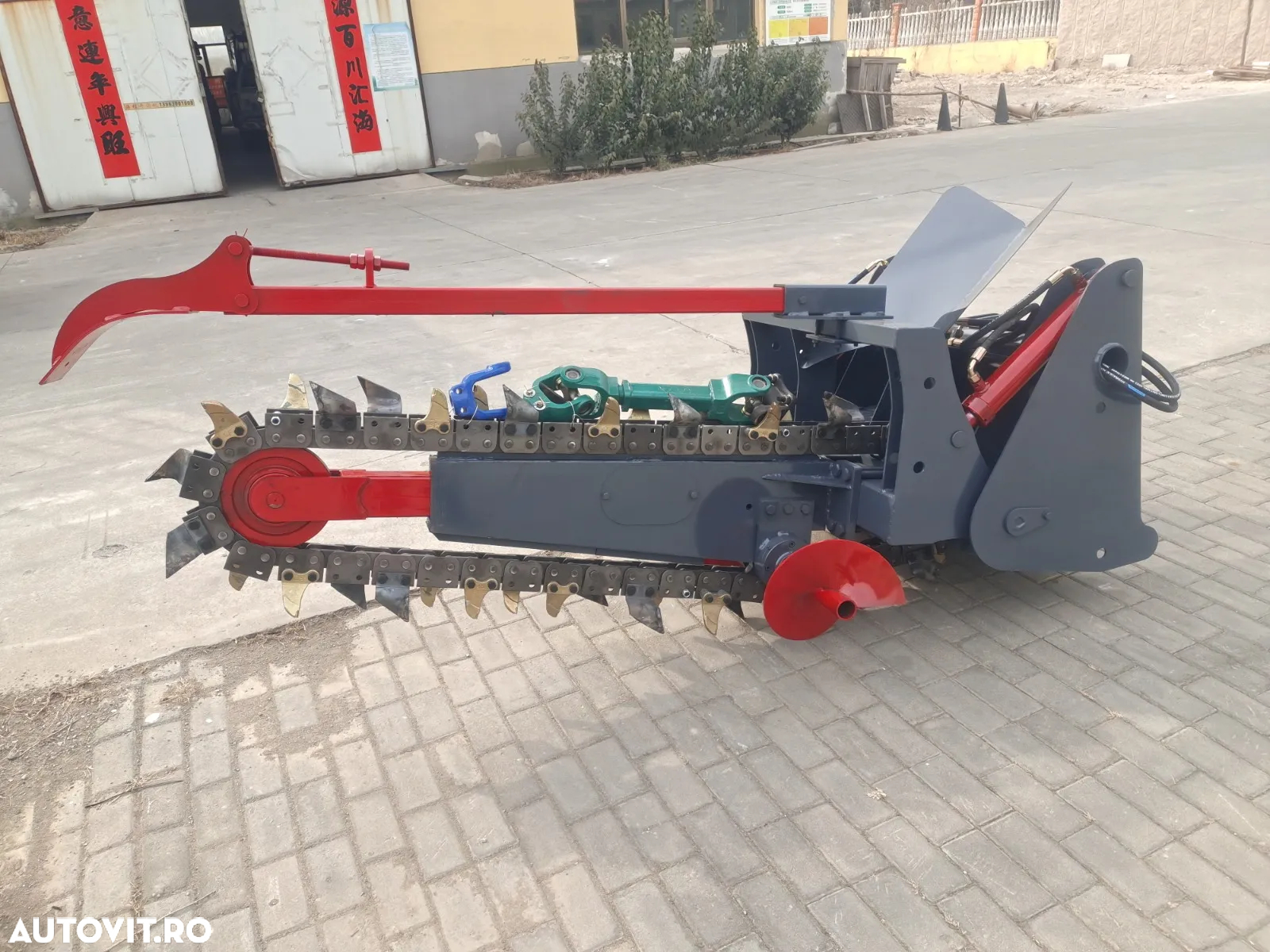 Trencher tractor EA 1000 - 6