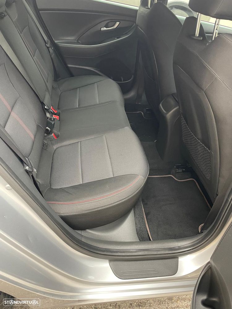 Hyundai i30 CW - 8
