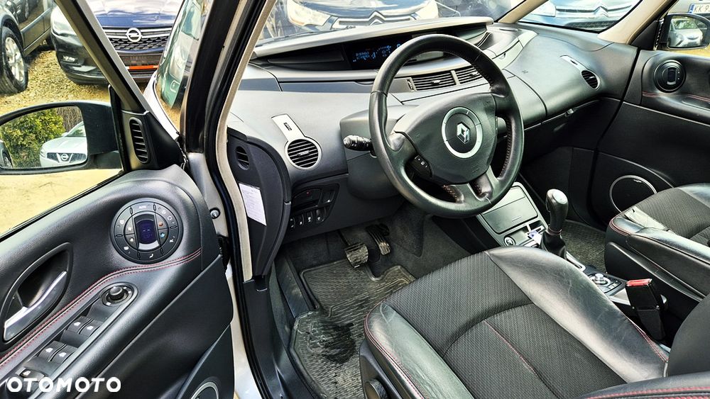 Renault Grand Espace 2.0 Privilege - 26