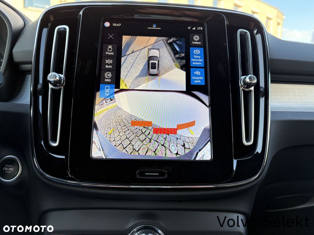 Volvo XC 40 2024