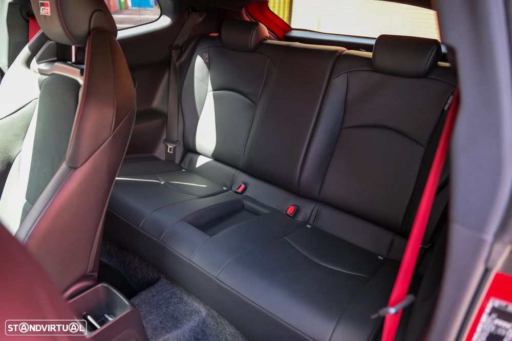 Toyota GR Yaris 1.6 T Legend T/M - 45