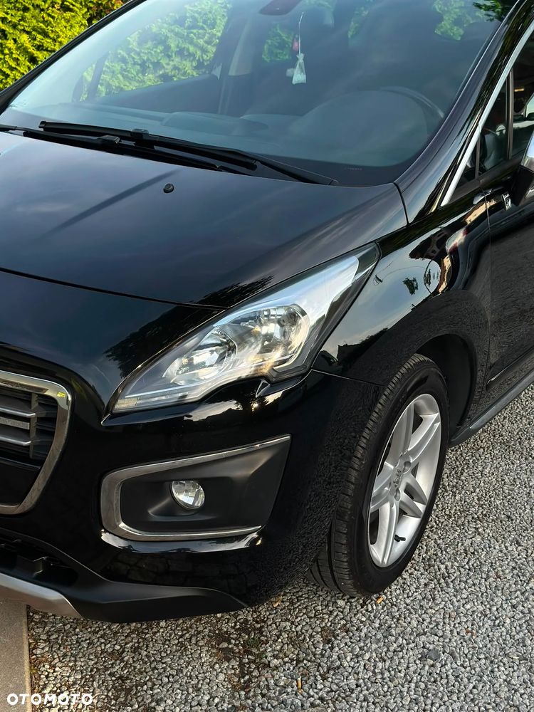 Peugeot 3008 2.0 HDi HYbrid4 - 2