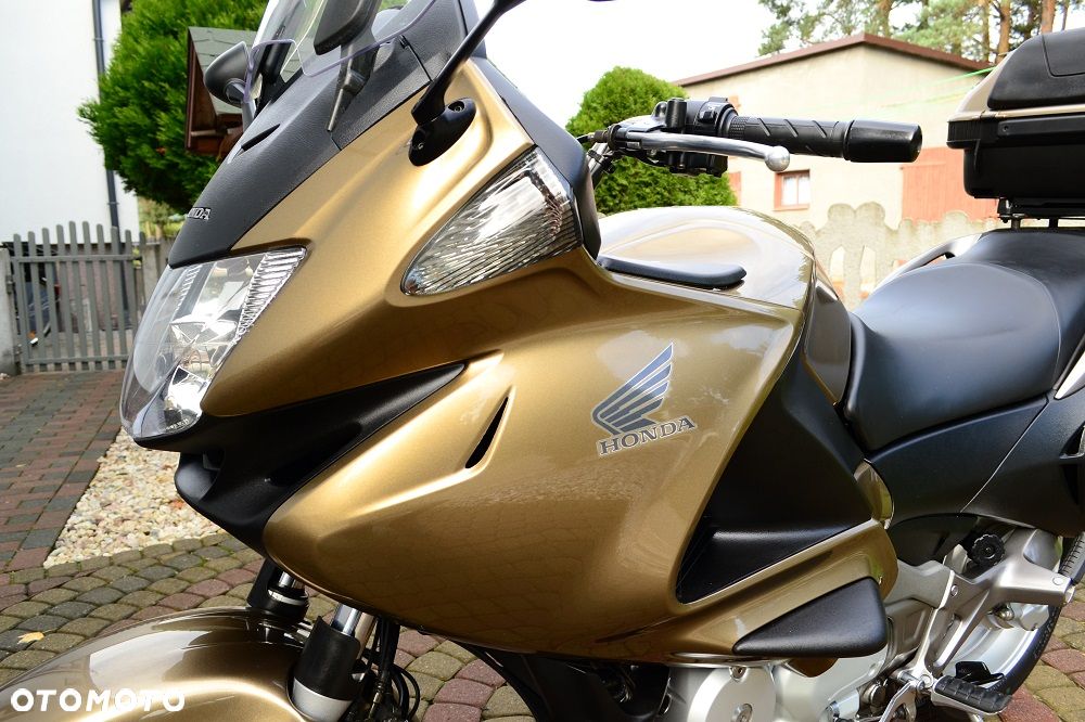 Honda NTV - 34