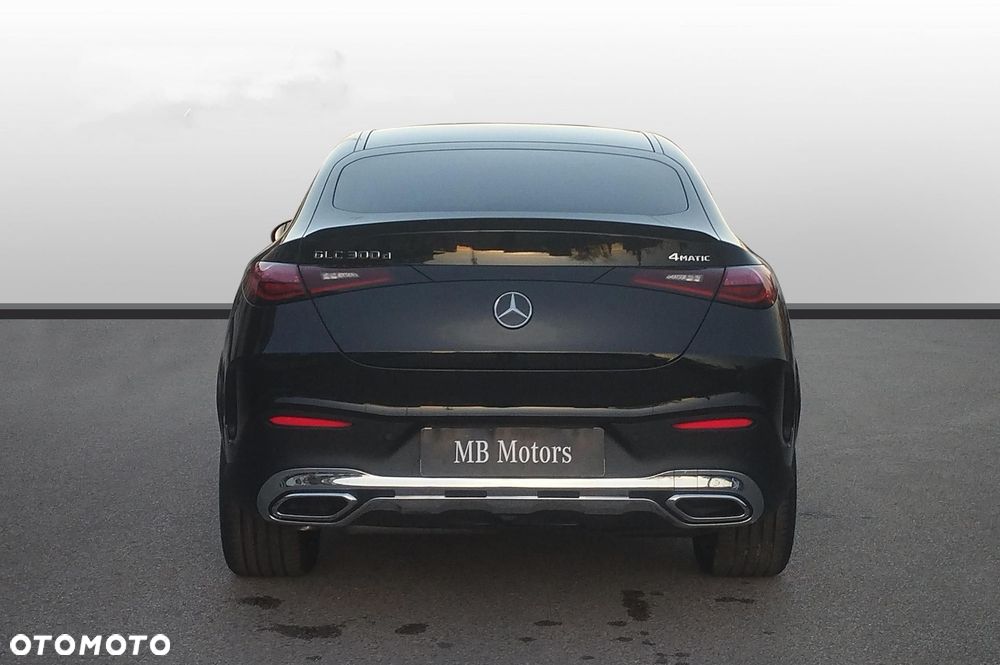 Mercedes-Benz GLC - 8