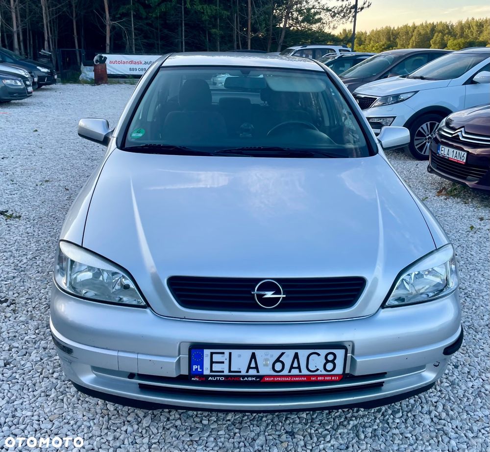 Opel Astra 1.6 GL - 24