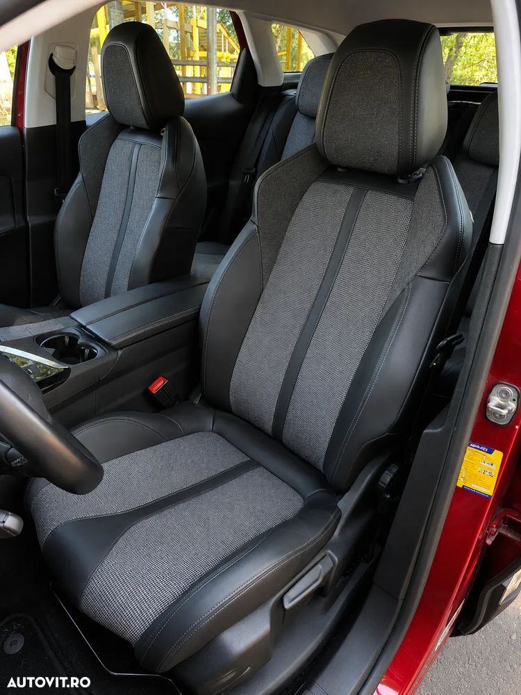 Peugeot 3008 PureTech 130 Stop & Start GPF EAT8 Allure - 21