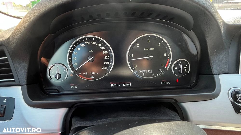 BMW Seria 5 530d xDrive - 8