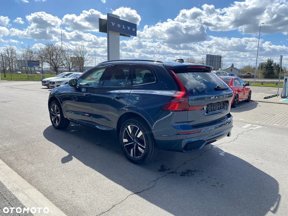 Volvo XC 60 B5 B AWD Plus Dark - 6