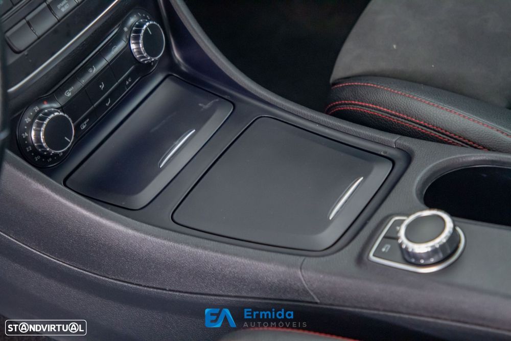Mercedes-Benz GLA 220 d AMG Line - 42