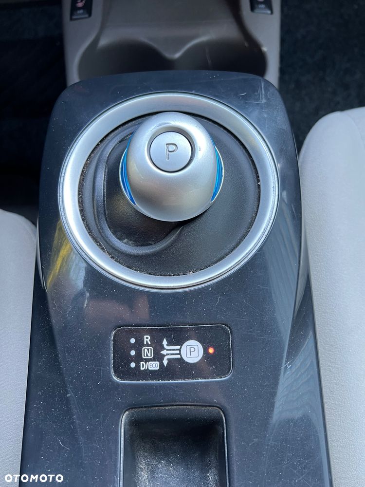 Nissan Leaf 24 kWh (mit Batterie) Tekna - 31