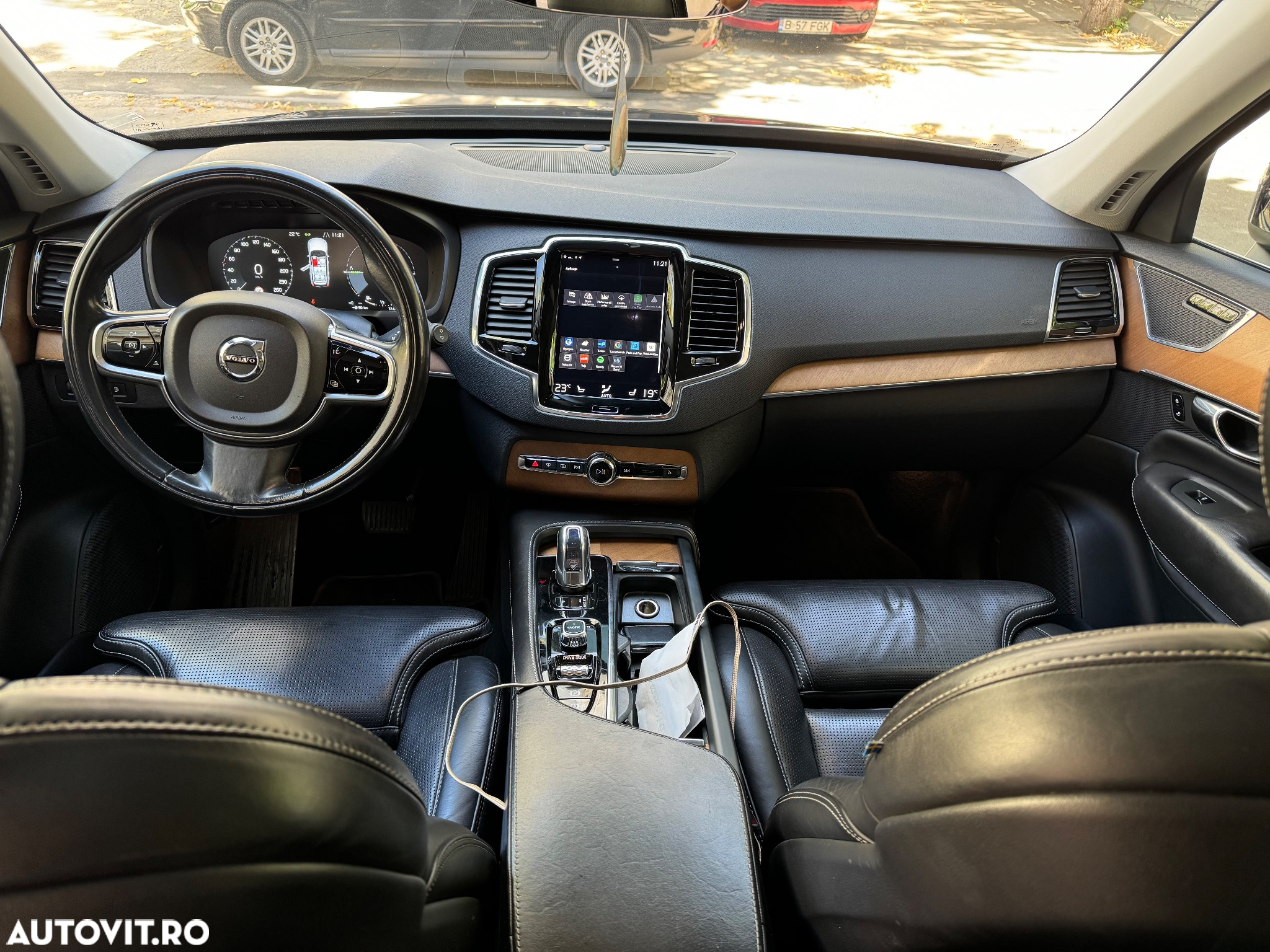 Volvo XC 90 T8 AWD Twin Engine Geartronic Inscription - 23
