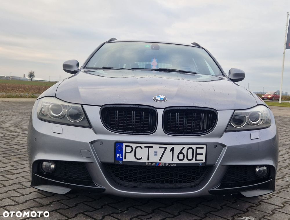 BMW Seria 3 325i xDrive - 2