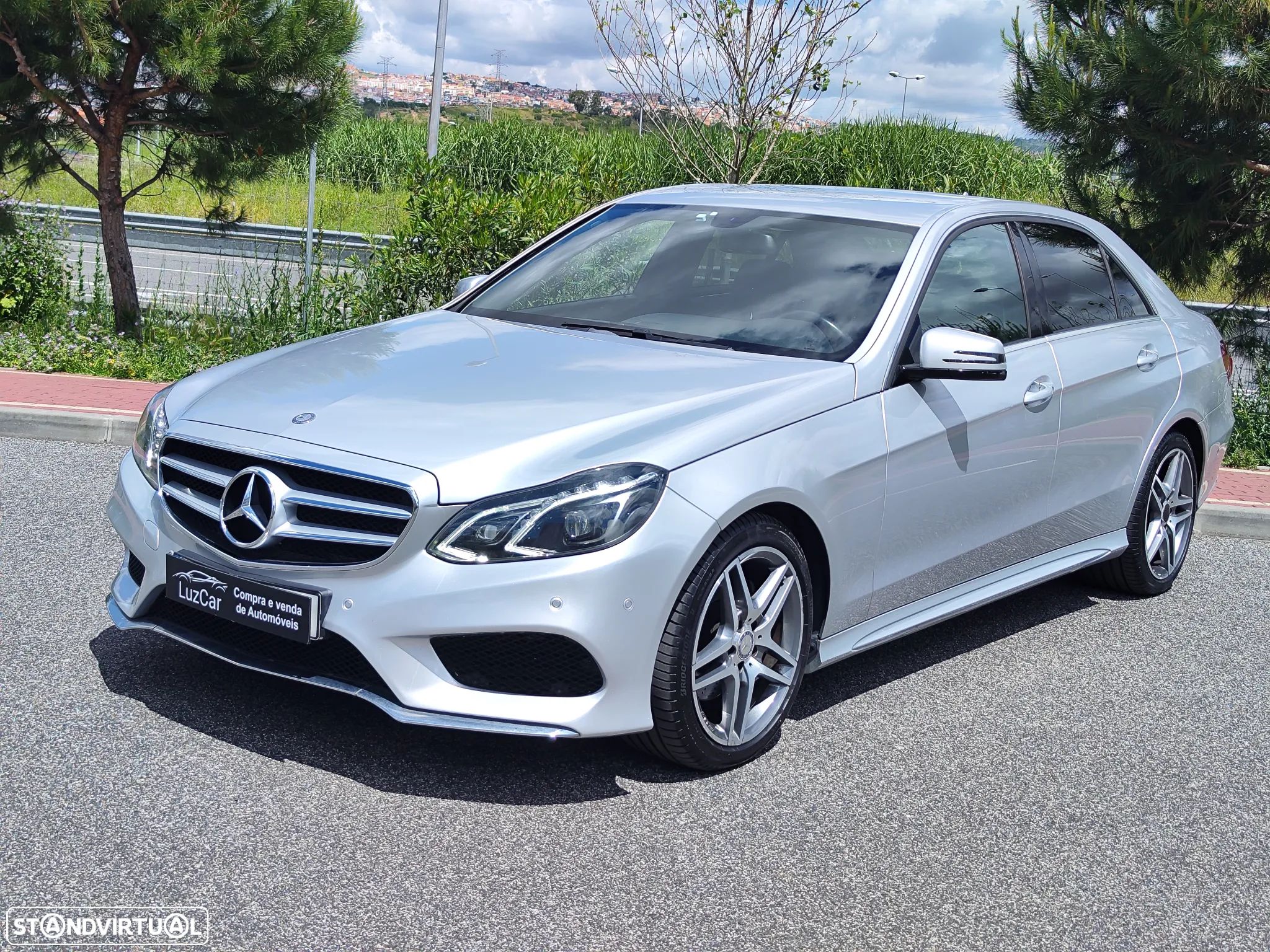Mercedes-Benz E 300 Bluetec Hybrid Avantgarde - 1