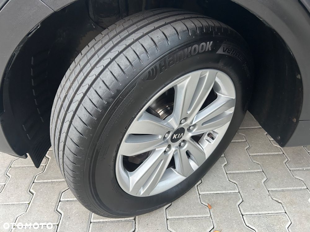 Kia Sportage 1.7 CRDI 2WD Dream-Team Edition - 18