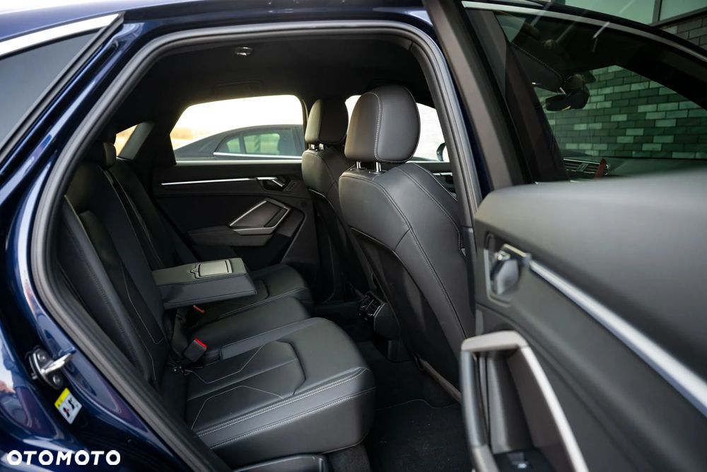 Audi Q3 35 TDI S tronic - 17