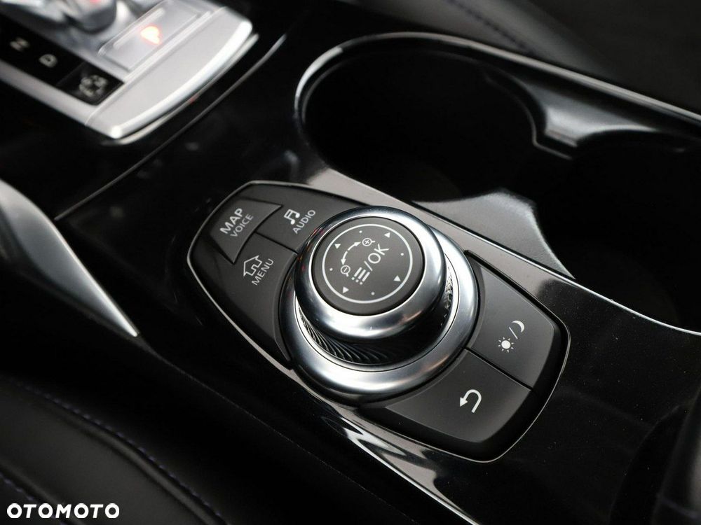 Infiniti Q30 1.5d DCT Premium - 29