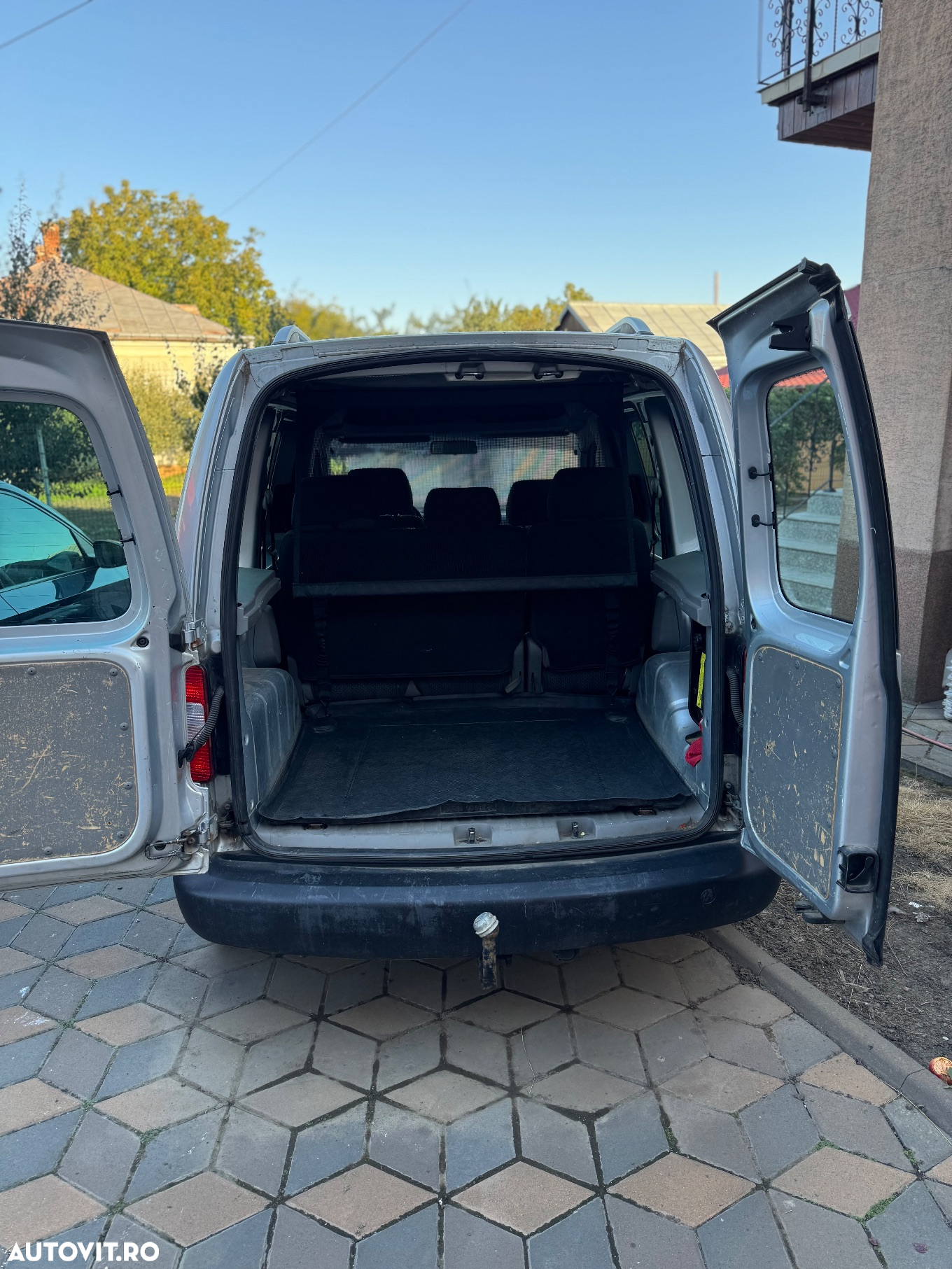 Volkswagen Caddy 1.9 TDI DPF BMT Gewinner (5-Si.) - 3