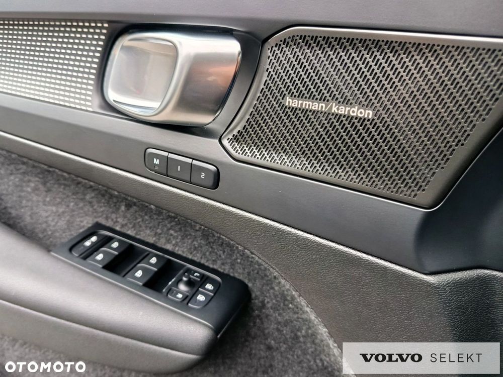 Volvo XC 40 - 26